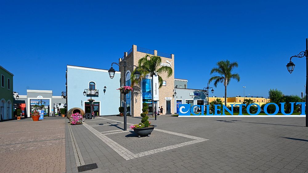 16062023 cilento outlet location