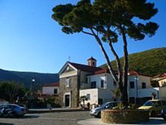 chiesa ogliastro marina