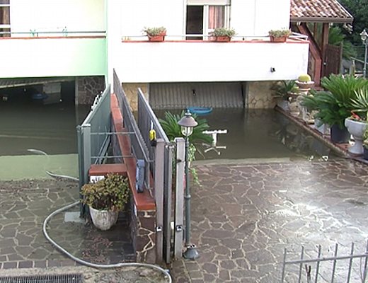 16102012 maltempo capaccio zona laura