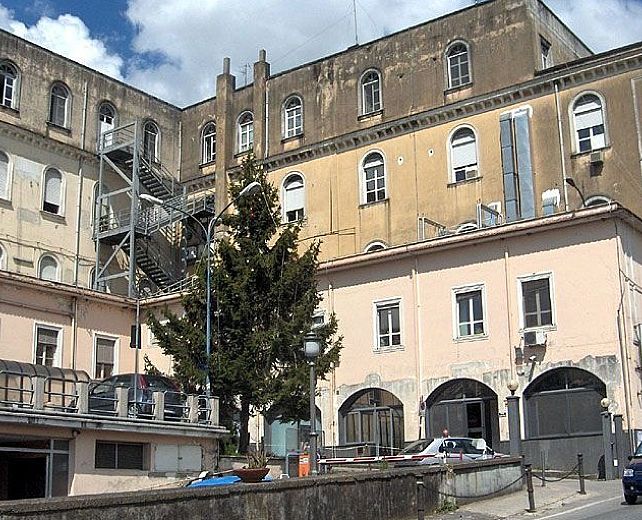 16102014 ospedale cava tirreni