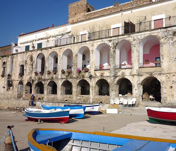 16112017 le gatte castellabate
