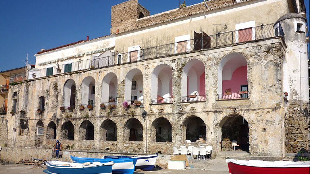 16112017 le gatte castellabate