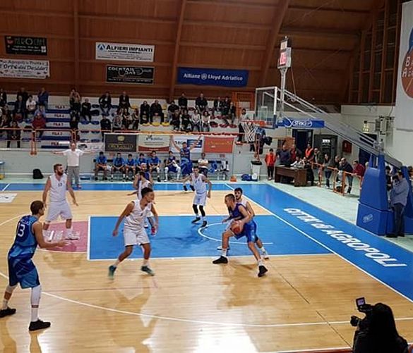16112018 sfida new basket agropoli