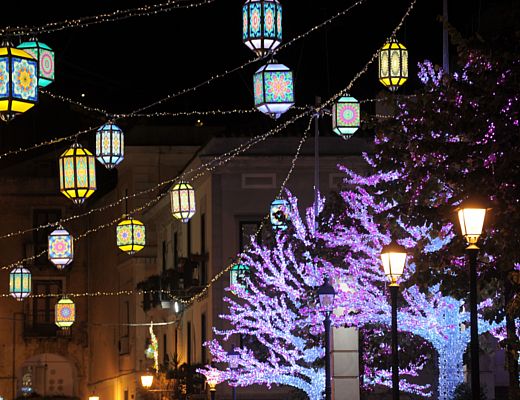 16122013 piazza sant agostino salerno luci artista