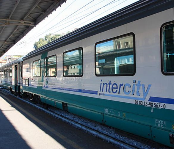 16122016 treno intercity