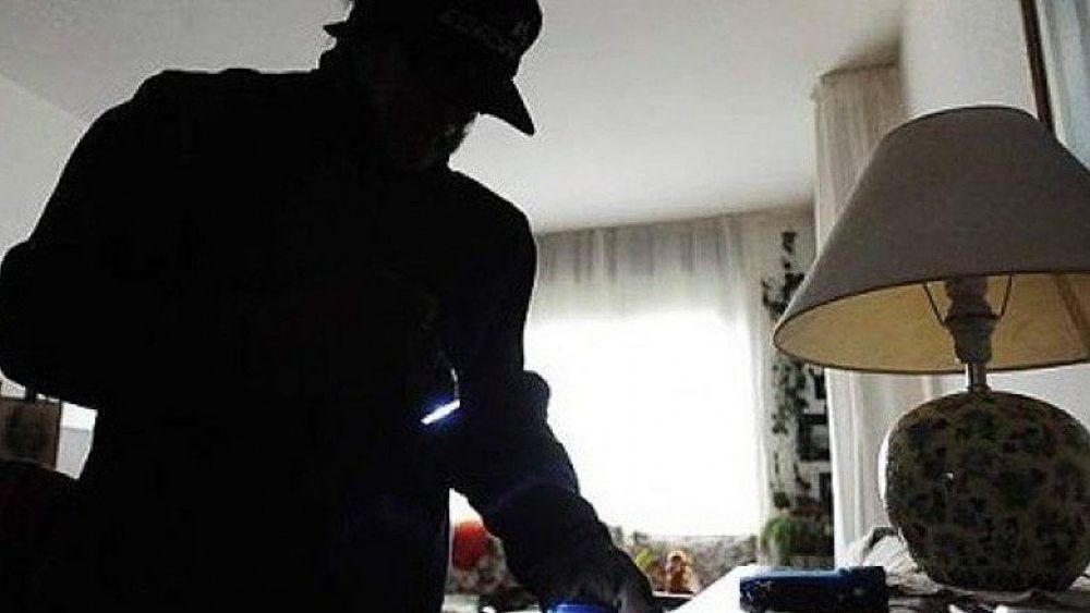 17012017 ladri in casa