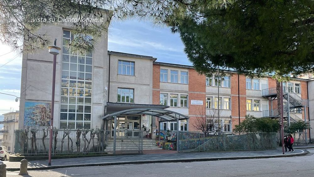 17022022 scuola gino landolfi agropoli