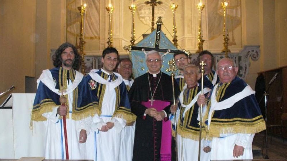 17032016 confraternite con vescovo 17032016 confraternite con vescovo