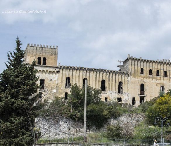 17042019 palazzo marchesale camerota