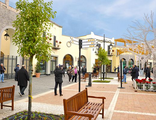 17052014 cilento outlet village