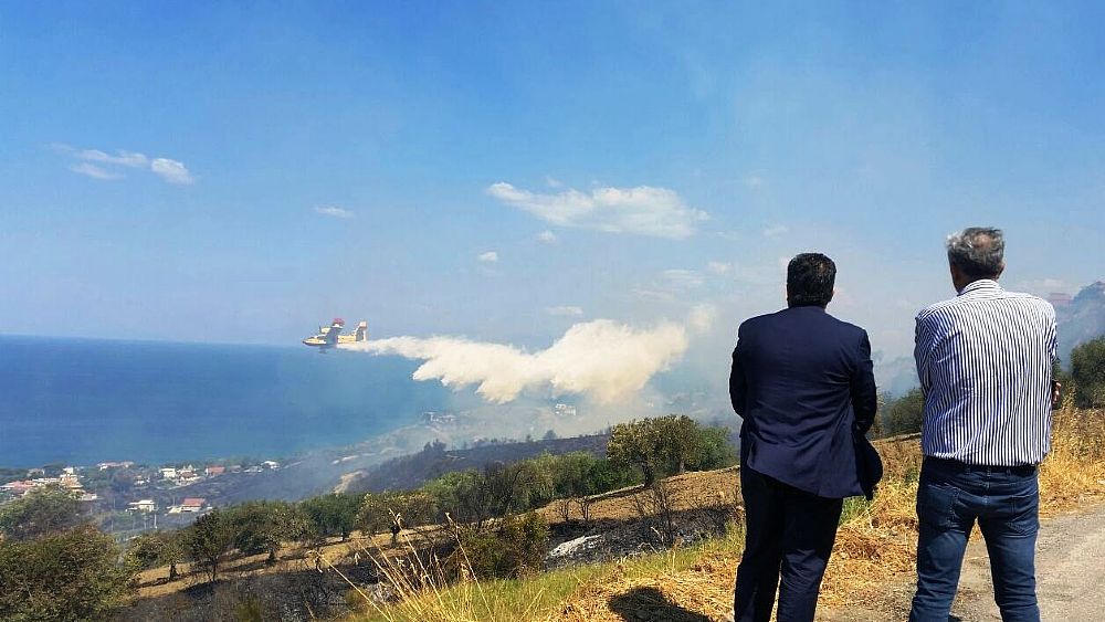 17072017 Operazioni spegnimento incendio Agropoli Coppola La Porta