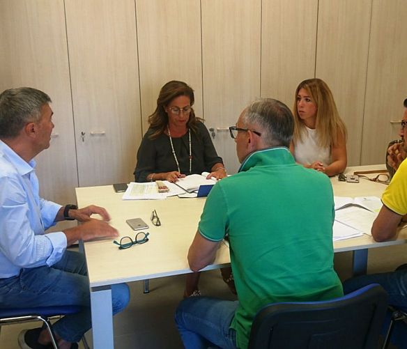 17072020 Foto riunione scuola amministrazione Castellabate