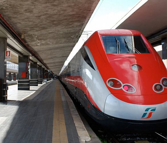 17092018 frecciarossa agropoli