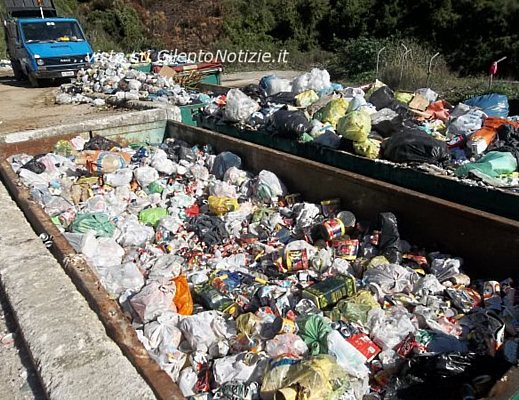 17102012 isola ecologica sapri esposto fare verde cilento