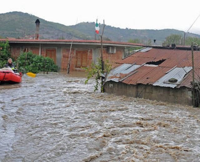 17102014 alluvione gennaio 2014 sele