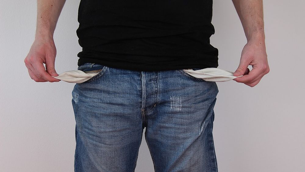 17102016 senza soldi