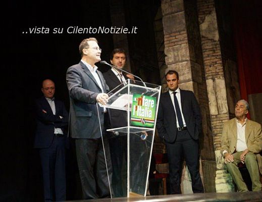 17112013 cirielli palco