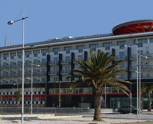 17112015 Grand Hotel Salerno