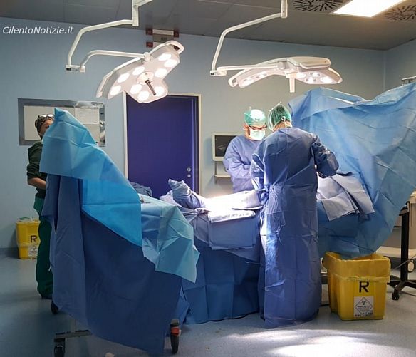 17112018 ospedale di vallo della lucania