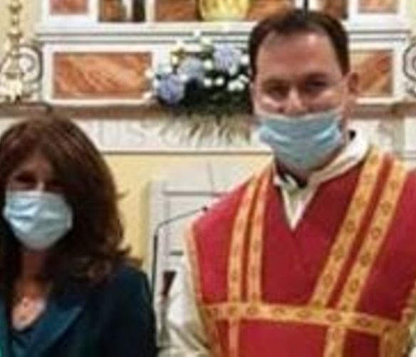 17112020 Foto Don Pasquale Gargione sindaco Luisa Maiuri