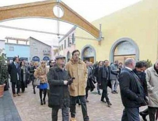 17122012 inaugurazione cilento outlet