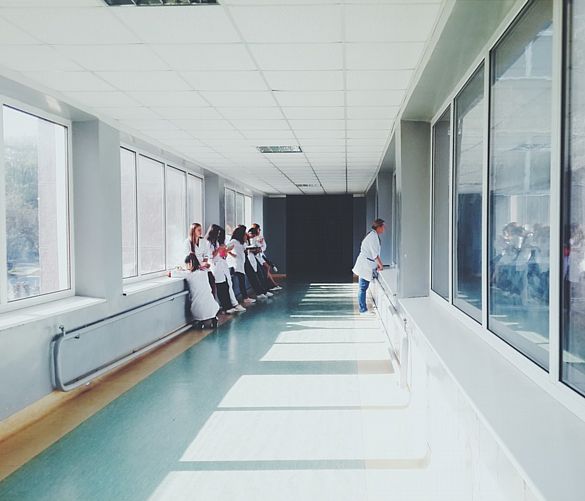 17122018 corridoio ospedale
