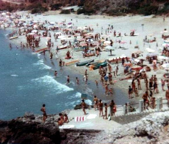 18012024 spiaggia calanca nel 1979