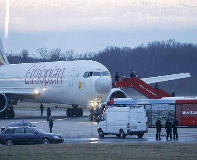 18022014 aereo dirottato 18022014 aereo dirottato