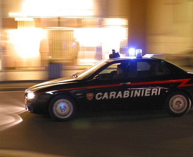 18022015 generica carabinieri notte