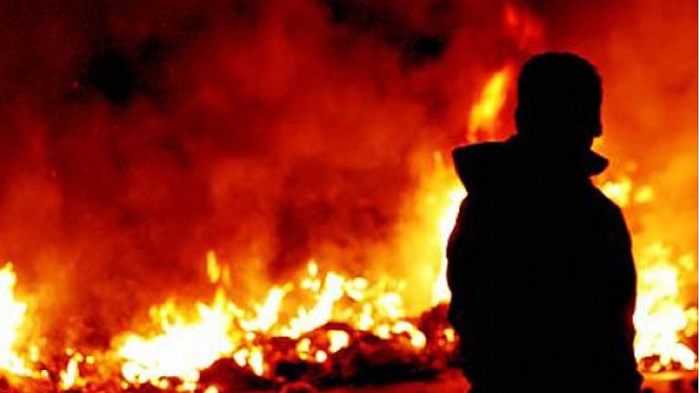 18022017 fiamme casa vigili