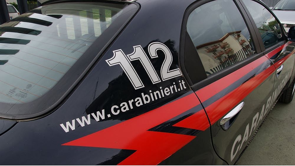 18022019 auto carabinieri large