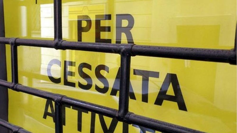 18022019 negozi chiusi