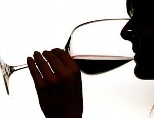 18042015 vino degustazione