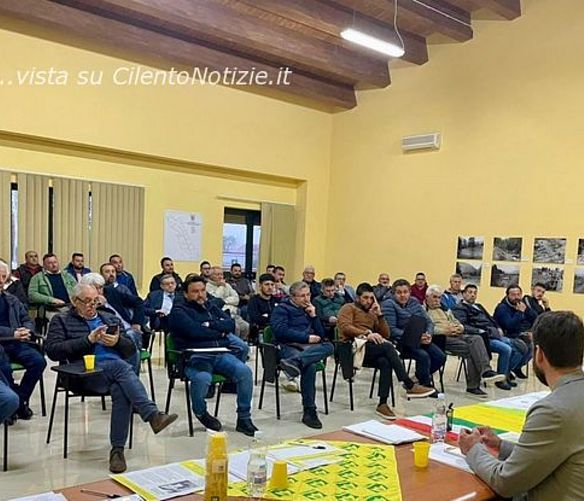 18042024 foto assemblea padula