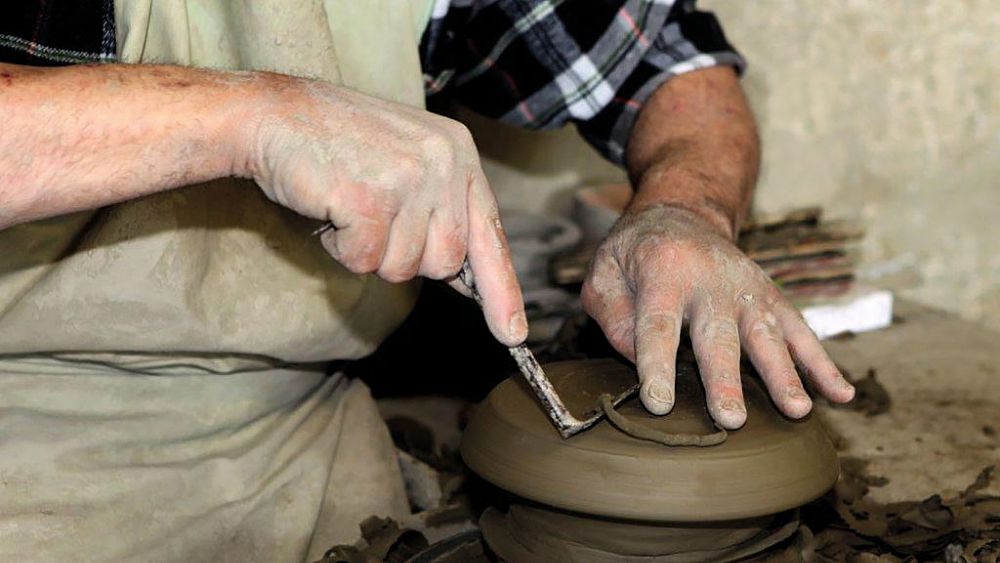 18052022 lavoro ceramica