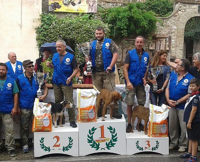 18062015 premiazione segugi