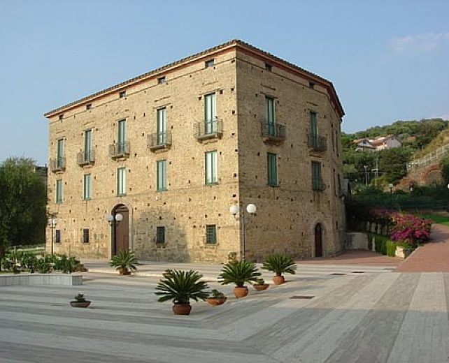 18072014 fondazione alario