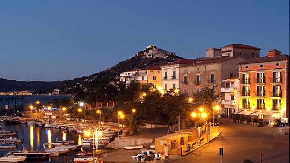 18072016 castellabate di sera