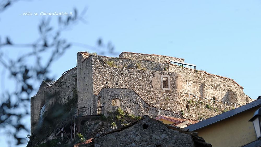 18082017 castello normanno