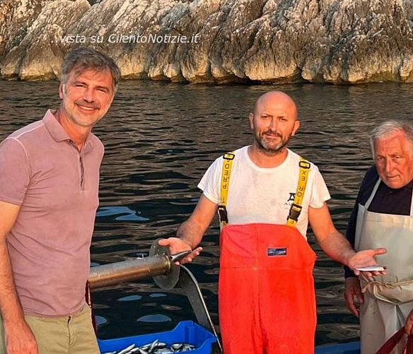 18082023 azzurro storie di mare