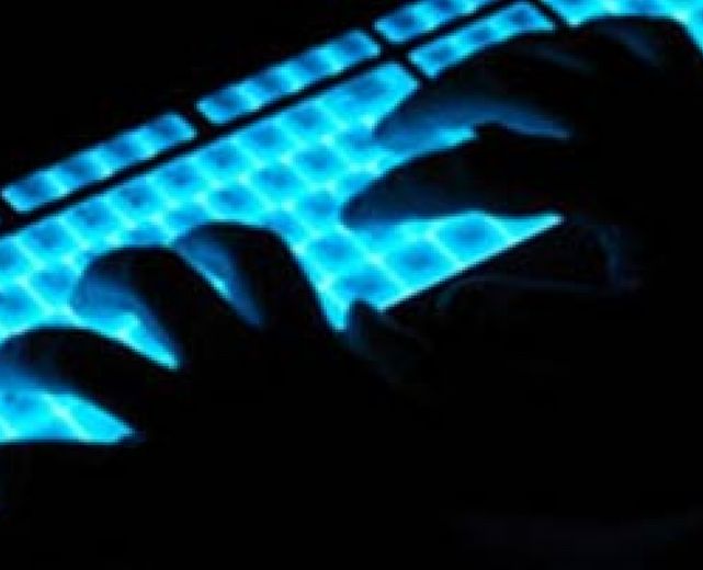 18102013 attacco hacker rete