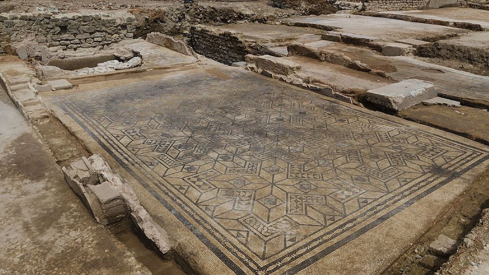 18102018 pavimento mosaico Vienne