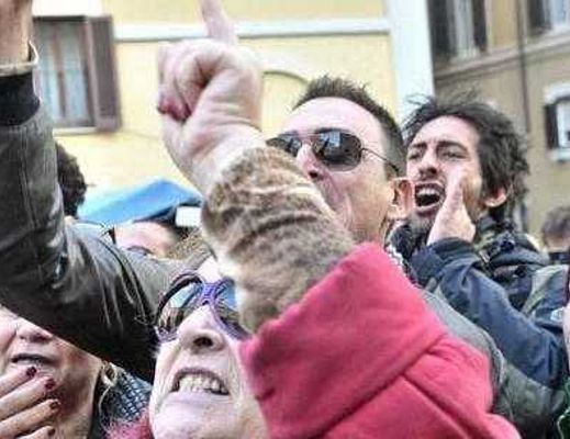 18122013 forconi a roma
