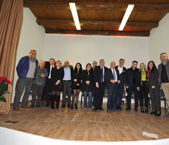 18122022 beppe convertini foto di gruppo