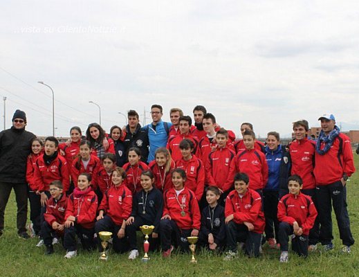 19032013 foto di gruppo campestre