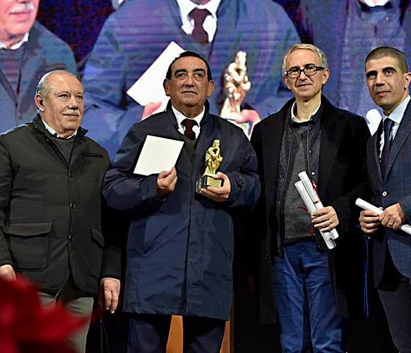 Tonino-Luppino foto - 19032019 Fasano con il prestigioso Premio ricevuto a Lecce