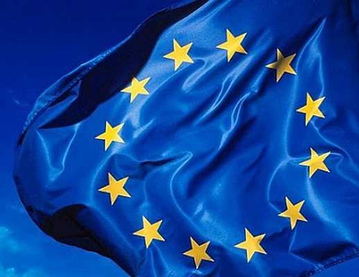 19042013 bandiera europea