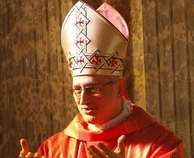 19062015 convegno vescovo vallo 19062015 convegno vescovo vallo