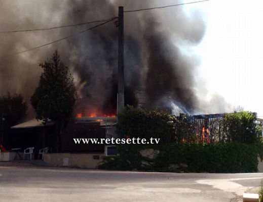 19062015 incendio music hall