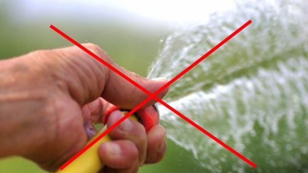 19062017 divieto usi acqua